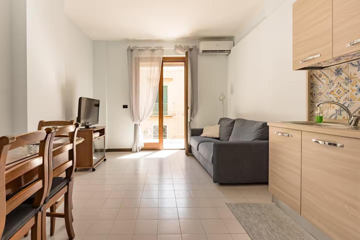 Bluemar Guest House Кастелламмаре-ди-Стабия Экстерьер фото